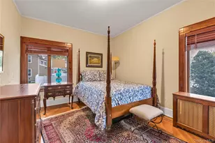 40 Harding Ave, Lynbrook, NY 11563 - Photo 11
