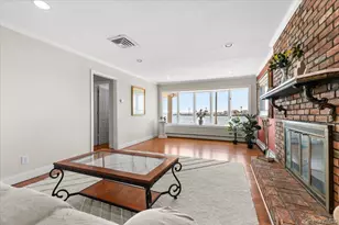 160 Sequams Ln W, West Islip, NY 11795 - Photo 21