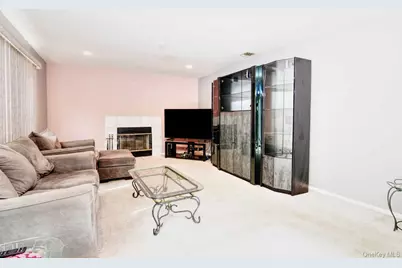 30 1st Avenue, Holtsville, NY 11742 - Photo 9