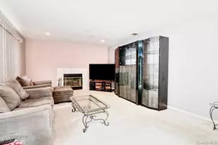 30 1st Ave, Holtsville, NY 11742 - Photo 9