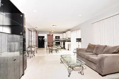 30 1st Avenue, Holtsville, NY 11742 - Photo 11