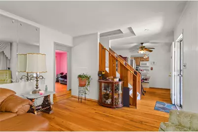 5 S Ronald Drive S, Amityville, NY 11701 - Photo 13