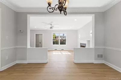 21 Keogh Lane, New Rochelle, NY 10805 - Photo 7