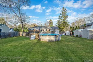 134 Park Ln, Middle Island, NY 11953 - Photo 23