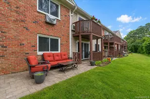 40 W 4th St, Patchogue, NY 11772 - Photo 23