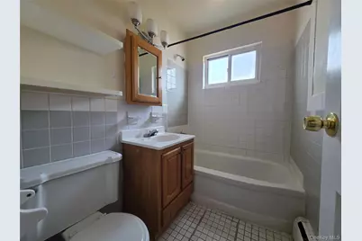 41 Quebec Road #3, Island Park, NY 11558 - Photo 7