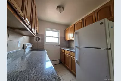 41 Quebec Road #3, Island Park, NY 11558 - Photo 5