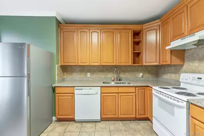 1500 Main Street, Port Jefferson, NY 11777 - Photo 13
