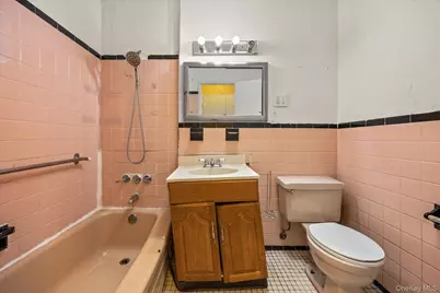 2048 E 53rd Place, Brooklyn, NY 11234 - Photo 17