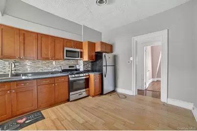 354 Palisade Avenue, Yonkers, NY 10703 - Photo 13