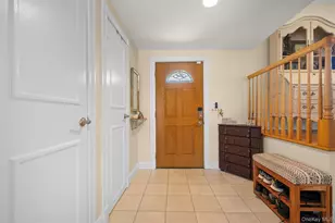 6 Linford Ln, Melville, NY 11747 - Photo 3