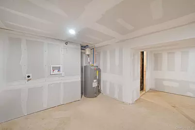 39 Pinetop Drive, Shirley, NY 11967 - Photo 25