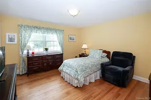 30 Todd Dr E, Glen Head, NY 11545 - Photo 19
