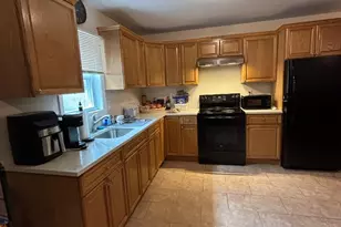 112 Maple Ln, Medford, NY 11763 - Photo 15