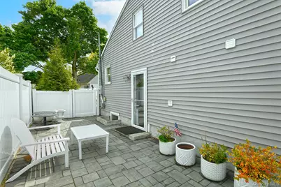 871 Pineneck Road, Seaford, NY 11783 - Photo 17
