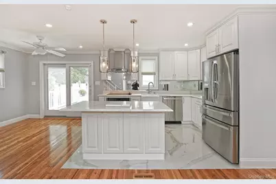 871 Pineneck Road, Seaford, NY 11783 - Photo 5