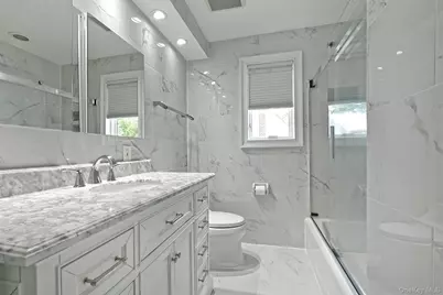 871 Pineneck Road, Seaford, NY 11783 - Photo 9