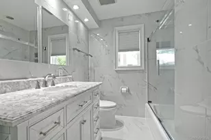 871 Pineneck Rd, Seaford, NY 11783 - Photo 9
