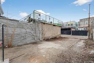 25-61 99th St, East Elmhurst, NY 11369 - Photo 21