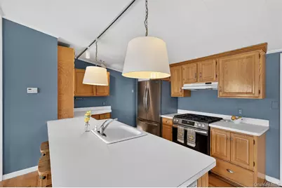 66 Edgemere Avenue, Greenwood Lake, NY 10925 - Photo 9