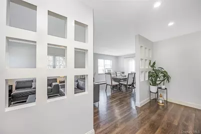 56 Arrowhead Avenue, Riverhead, NY 11901 - Photo 11