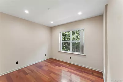 17 Strangford Court #109, Oceanside, NY 11572 - Photo 11