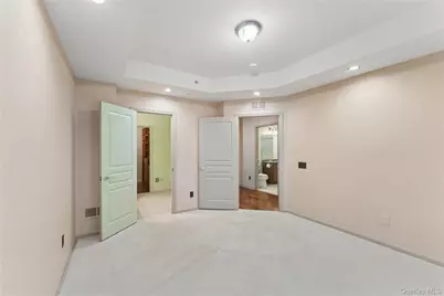 17 Strangford Court #109, Oceanside, NY 11572 - Photo 15