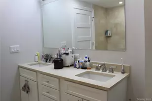 225 Stanley Ave, Mamaroneck, NY 10543 - Photo 11