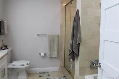 225 Stanley Avenue #109, Mamaroneck, NY 10543 - Photo 9