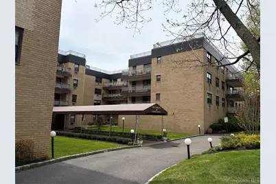 40 Stoner Avenue #1D, Great Neck, NY 11021 - Photo 1