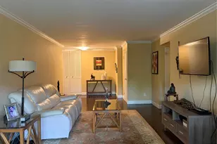 40 Stoner Ave, Great Neck, NY 11021 - Photo 5