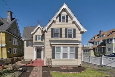 403 Palisade Avenue #3rd Fl, Yonkers, NY 10703 - Photo 1