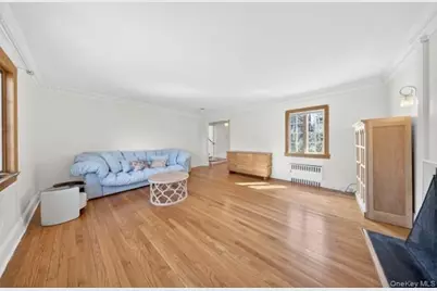 167 Old Mill Road, Manhasset, NY 11030 - Photo 3