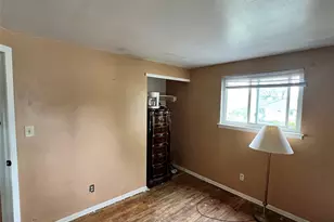 3016 Beechnut Ave, Medford, NY 11763 - Photo 9