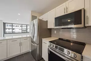 166-35 9th Ave, Whitestone, NY 11357 - Photo 7