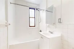 72-34 Austin St, Forest Hills, NY 11375 - Photo 5