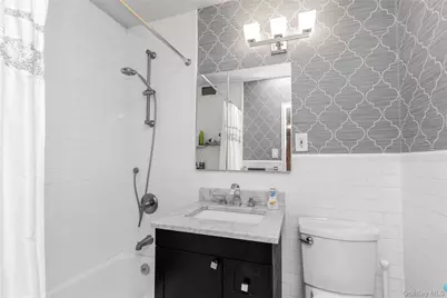 2500 Johnson Avenue #15R, Bronx, NY 10463 - Photo 9
