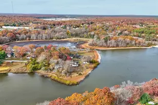 1 Lake Dr, Middle Island, NY 11953 - Photo 47