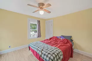 44 Redmond Ave, Bay Shore, NY 11706 - Photo 13