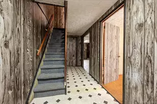 1021A E 229th Street E, Bronx, NY 10466 - Photo 11