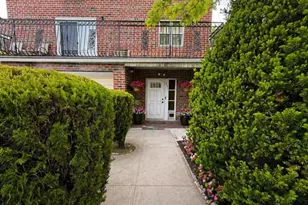 1651 Bogart Ave, Bronx, NY 10462 - Photo 9