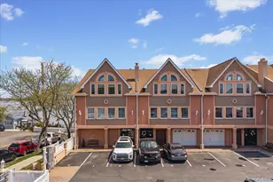 852 Dean Ave, Bronx, NY 10465 - Photo 3