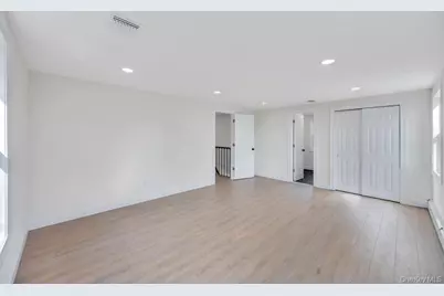 4 Chevy Drive, South Setauket, NY 11720 - Photo 17