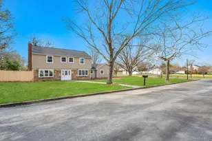 4 Chevy Dr, South Setauket, NY 11720 - Photo 3