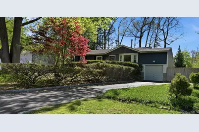 123 Foxdale Lane, Port Jefferson, NY 11777 - Photo 37