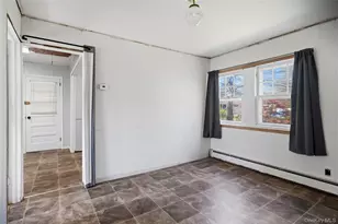 184 Magnolia Dr, Mastic Beach, NY 11951 - Photo 15