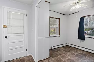 184 Magnolia Dr, Mastic Beach, NY 11951 - Photo 13