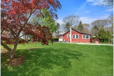 184 Magnolia Drive, Mastic Beach, NY 11951 - Photo 29
