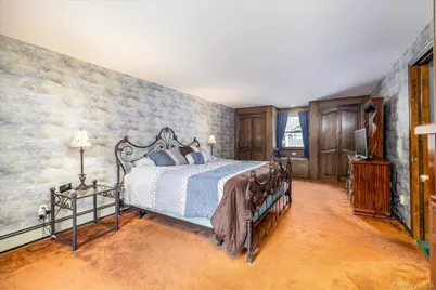 1682 Hannington Avenue, Wantagh, NY 11793 - Photo 25