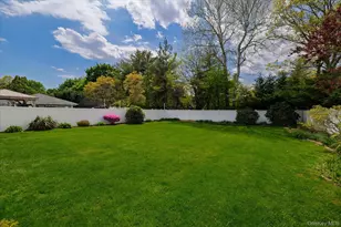 1682 Hannington Ave, Wantagh, NY 11793 - Photo 9